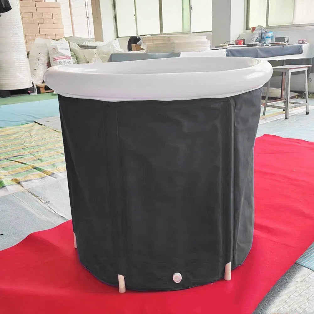 Portable inflatable ice bath in black, size 70x80cm, with weather lid, for outdoor recovery therapy