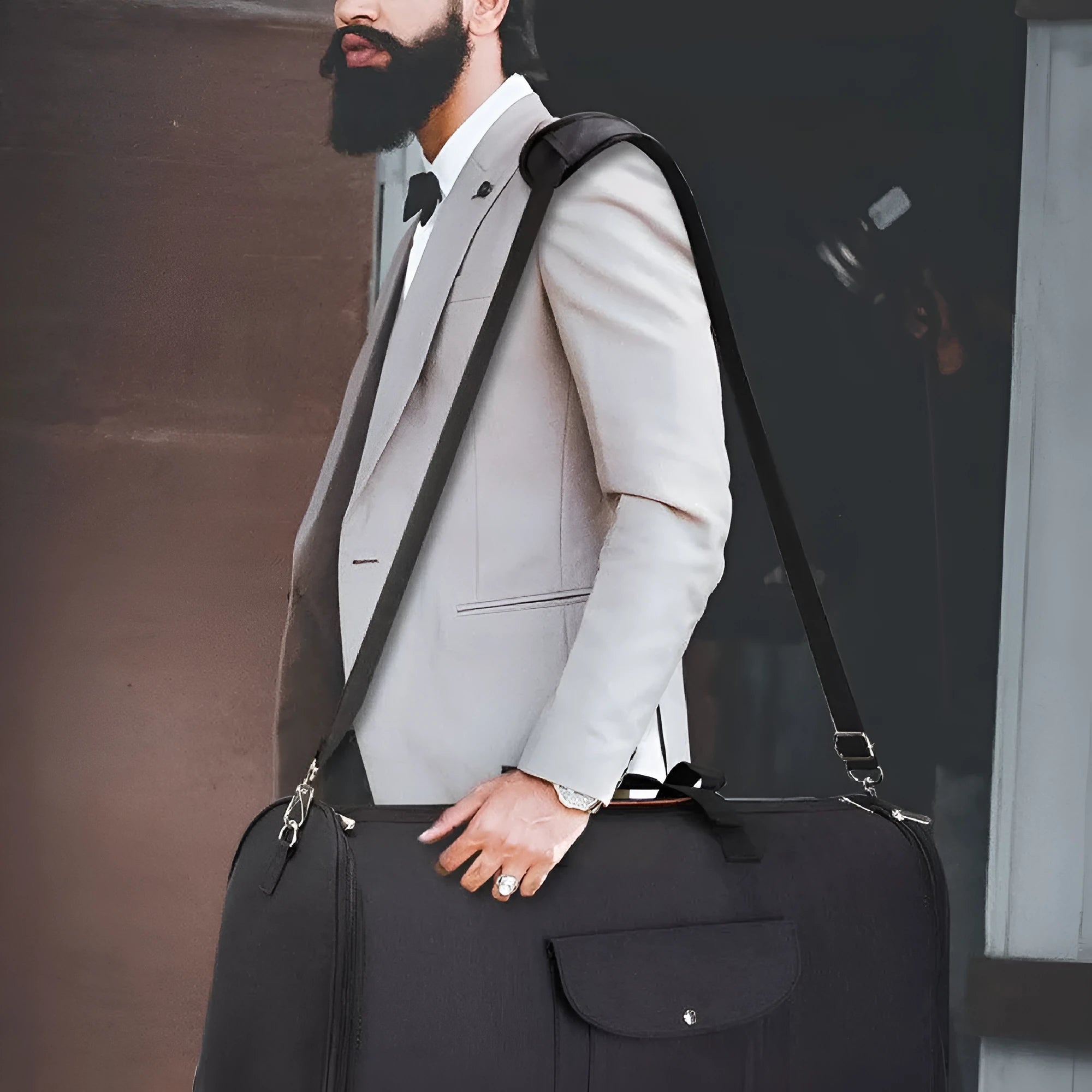 Folding duffel luggage bag in dark blue, suitable for travel and gym, made from Oxford cloth.
