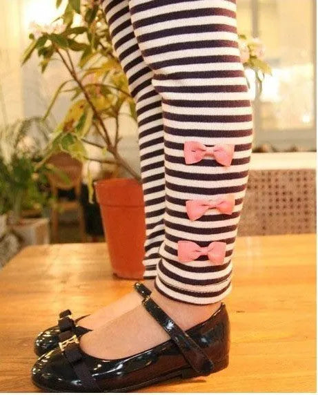 Pink cotton girl's clothing set with top and bottom pieces in sizes 110cm to 140cm