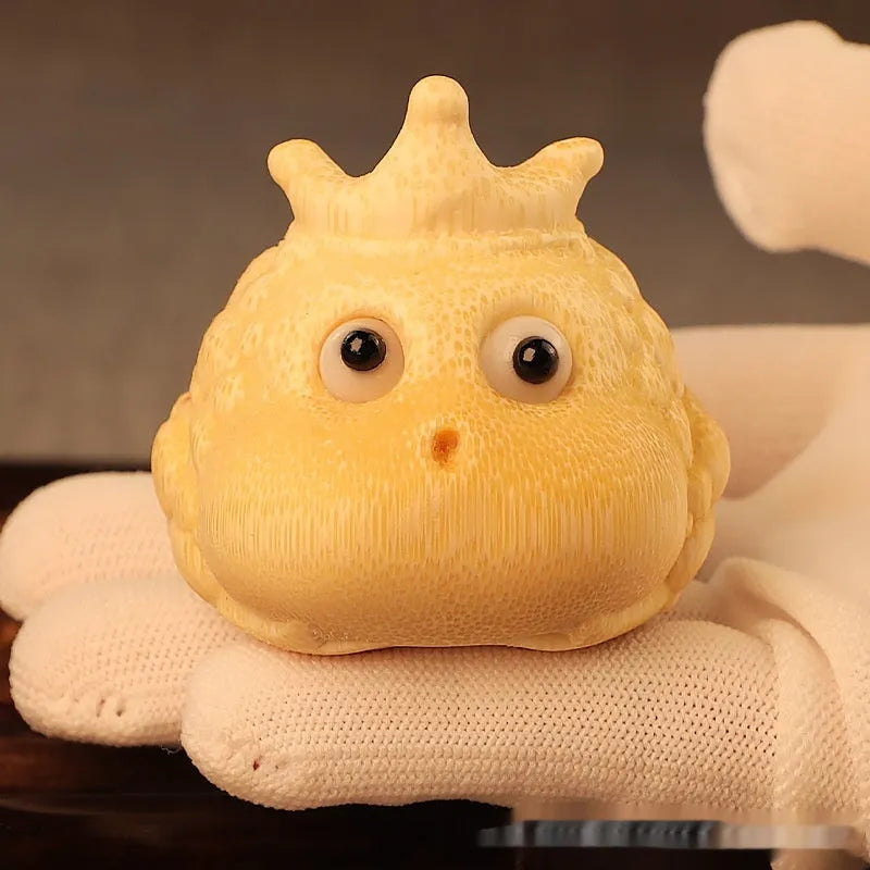 Solid bamboo carving ornament of Crown Princess toad in cute style