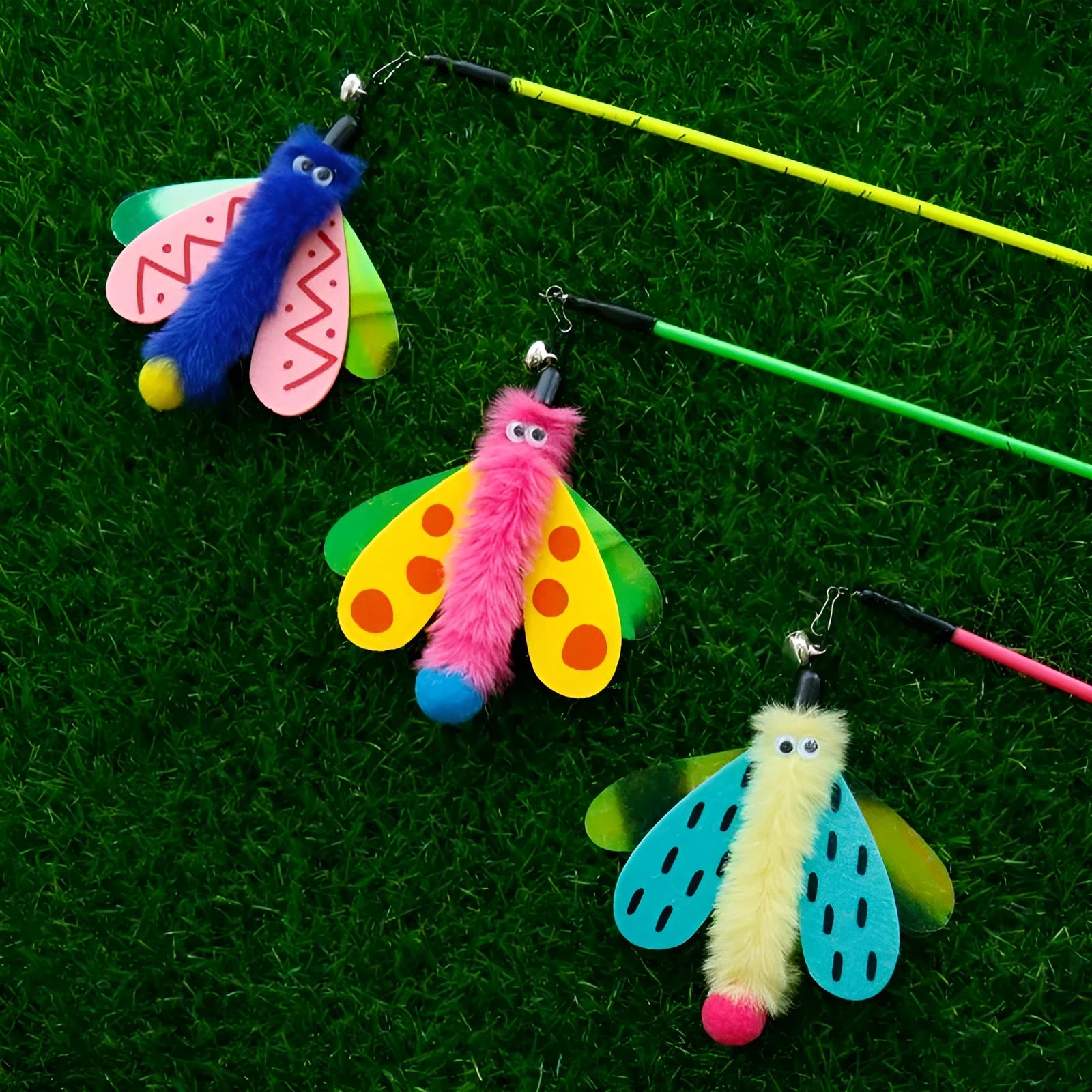Cat wand toy with 49cm ABS stick, colourful dragonfly lure, and small bell for indoor cat interactive play