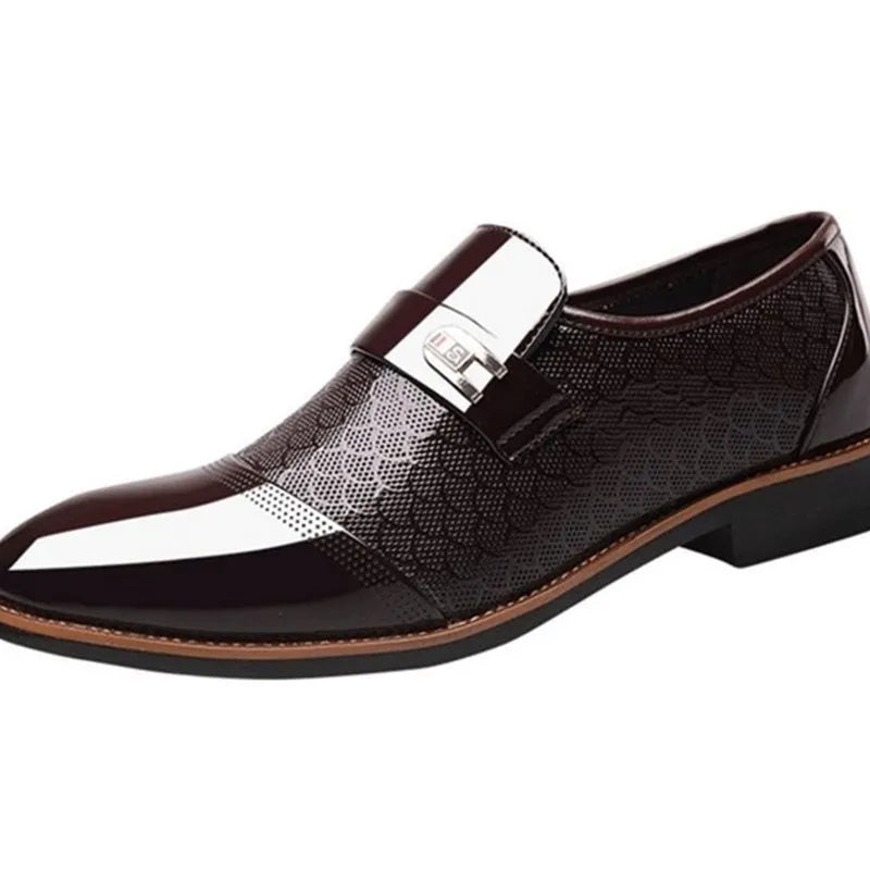 Big Code men's black leather casual office shoes with lace-up front and flat heel, side view