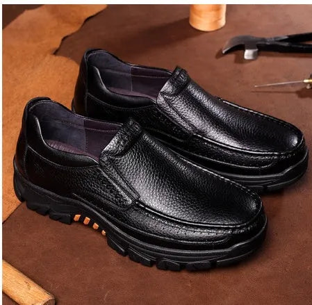 Men's black and brown cowhide leather slip-on business casual shoes with rubber sole