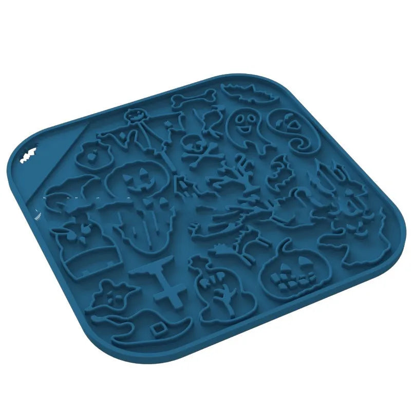 Anti-choke slow feeding dog bowl in edible silicone, Halloween green colour, square shape with raised internal patterns