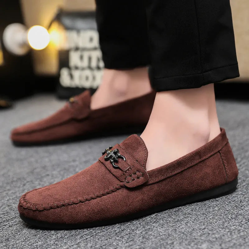 Men's black waterproof slip-on loafers with round toe and low stiletto heel