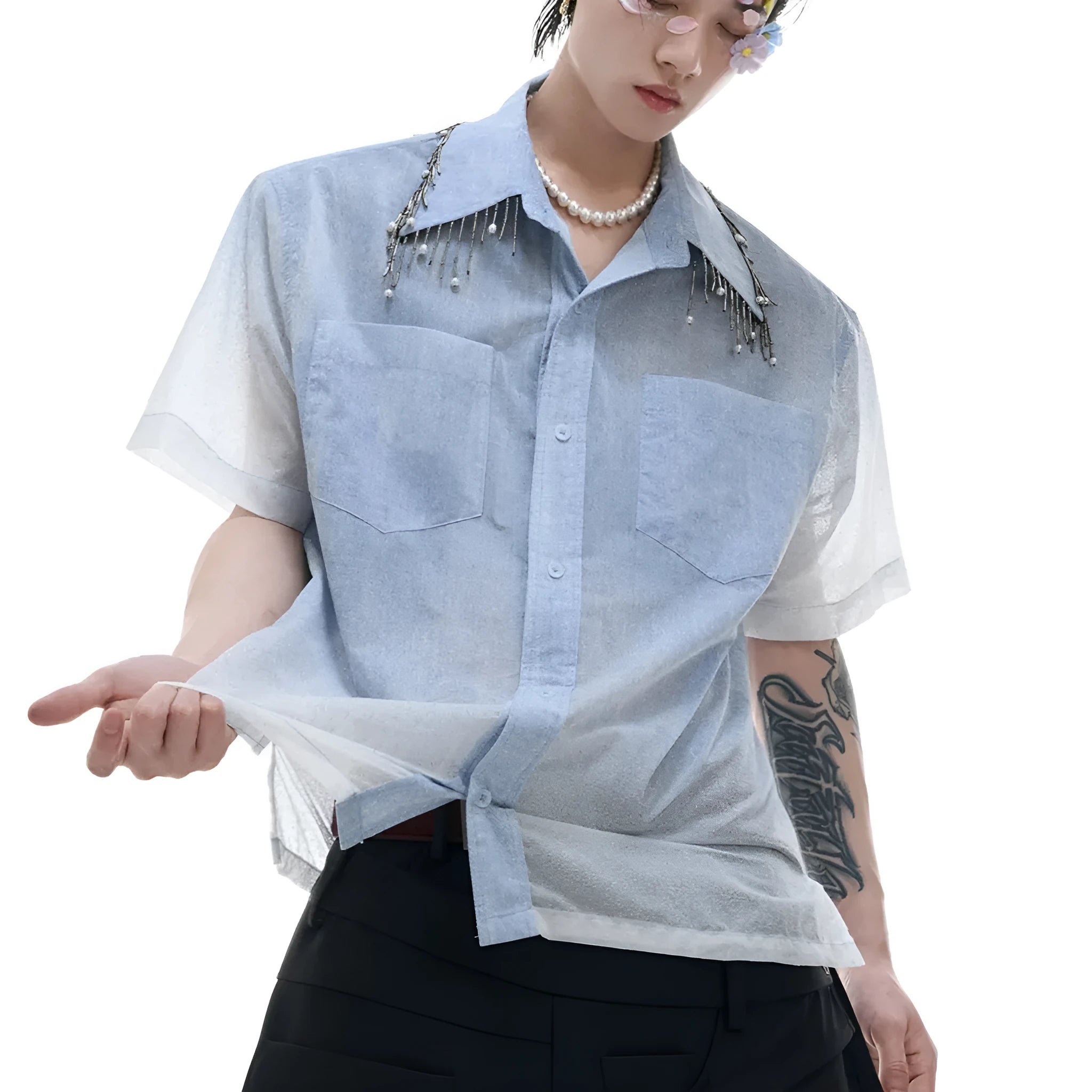 Men's blue and white gradient loose short sleeve shirt with quilted details