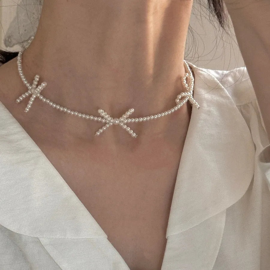 Sweet bow pearl necklace for women simple design clavicle chain white imitation pearls adjustable 31-40cm