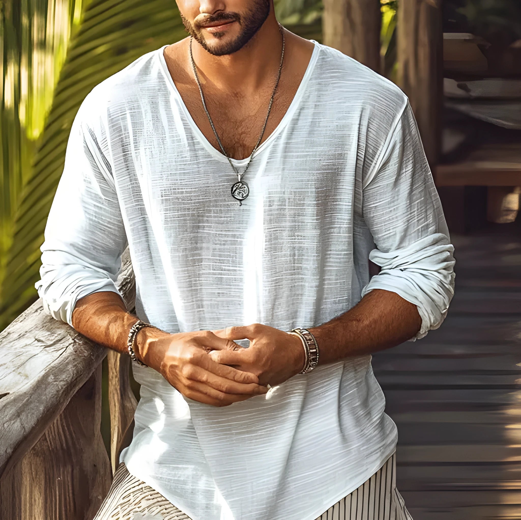 Men's beige slim fit V-neck long-sleeved T-shirt made from hemp blend fabric