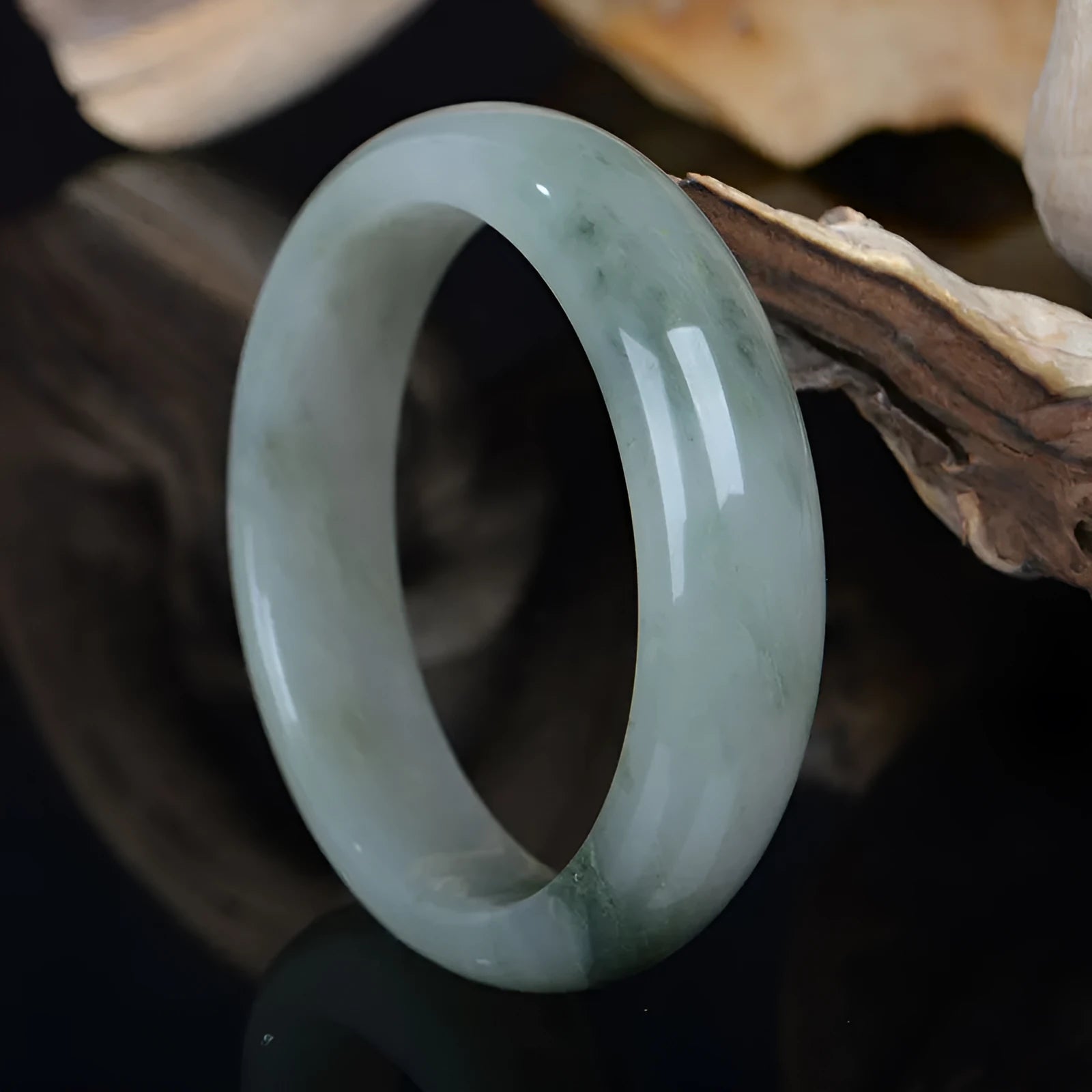 Natural Jinsi Jade round bangle bracelet in Chinese style, 58mm inner diameter