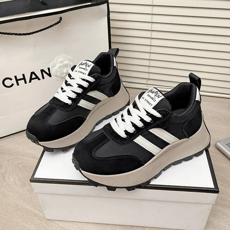 Women's platform casual sneaker in beige with round toe and mid-cut design