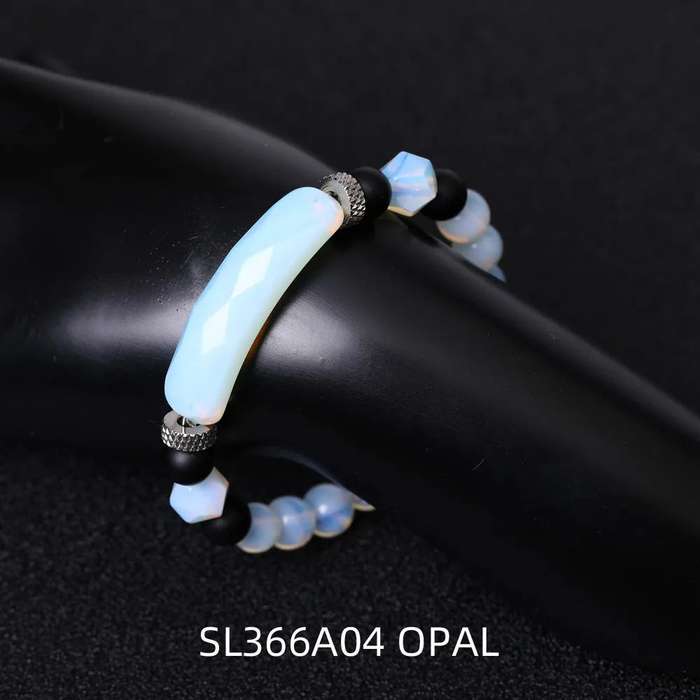 Handmade diamond-shaped agate bracelet with geometric design and fan elements