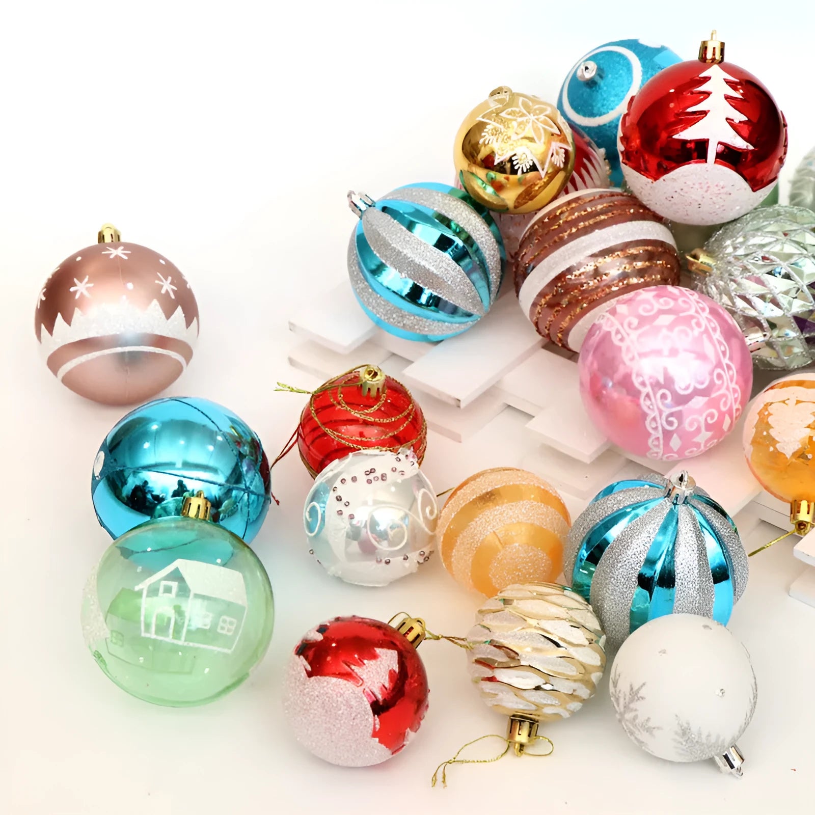 6cm hand-painted PVC Christmas ball decoration in colour variant on tree branch