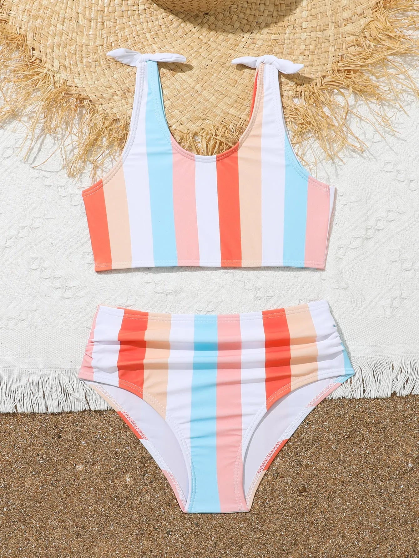 Girls printed plaid two-piece swimsuit set with polyester lining for seaside holidays and swimming