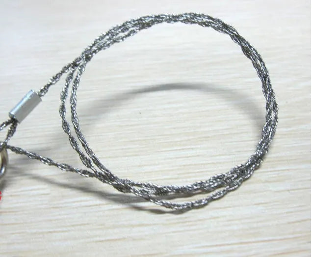 Stainless steel survival wire saw with pull rings, 55cm cutting length, 70cm total length