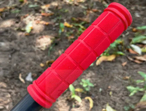 Multi-function gardening hoe rake with alloy steel dual-purpose head for digging wild vegetables and weeding home gardens