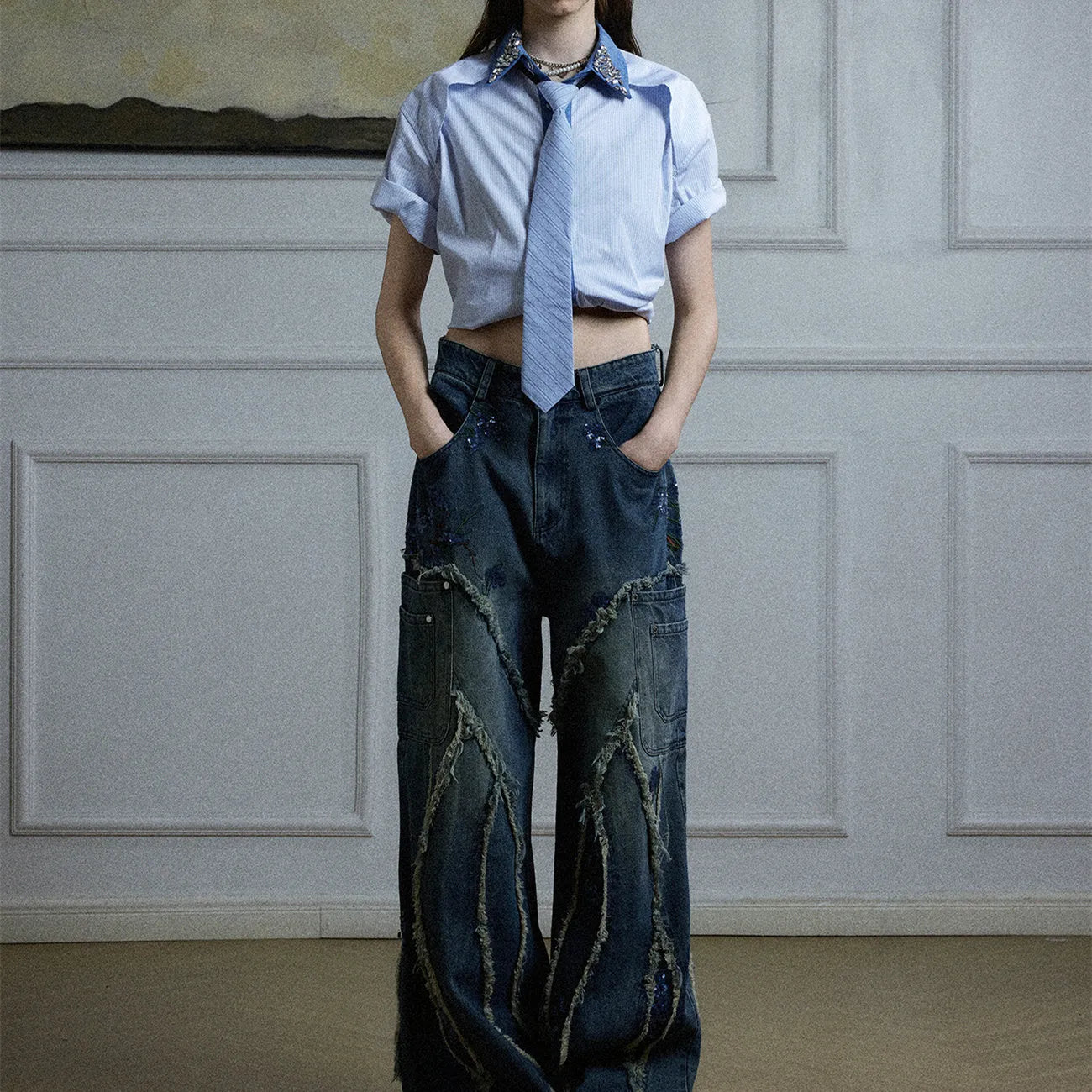 Men's loose fit dual-colour patchwork striped shirt with flip collar in blue