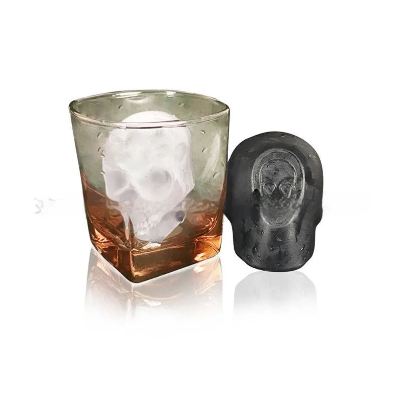 3D Halloween skull ice cube maker tray in edible silicone measuring 5.8x8.5x7 cm