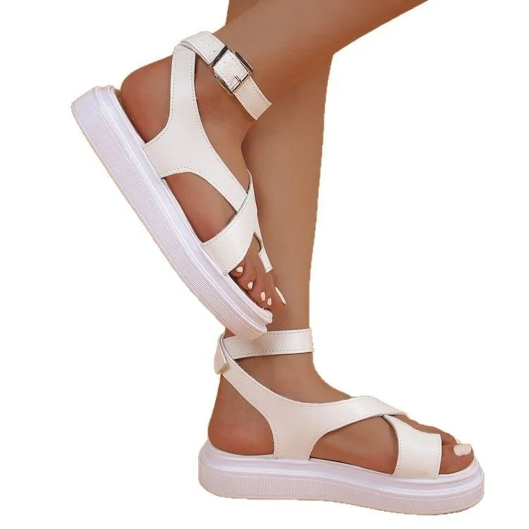 Women's casual Roman-style sandals with outer lace loop-foot buckle, thick sole, black colour, round toe