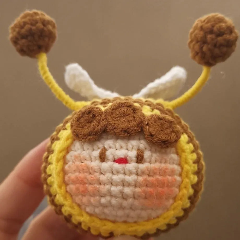Handmade crocheted bee colonies plush pendant set for woolen dolls featuring two styles