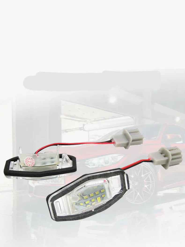 White 12V 2.8W LED license plate light for Honda Civic with plastic housing and cool white illumination