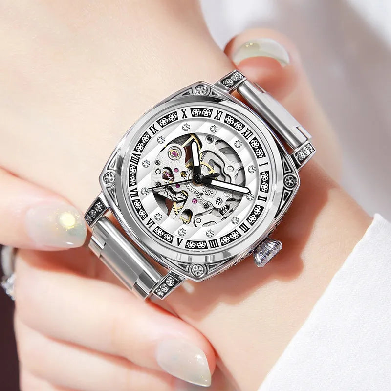 Men's mechanical watch with leather strap luminous hands waterproof 10 metre in black red steel strip or white