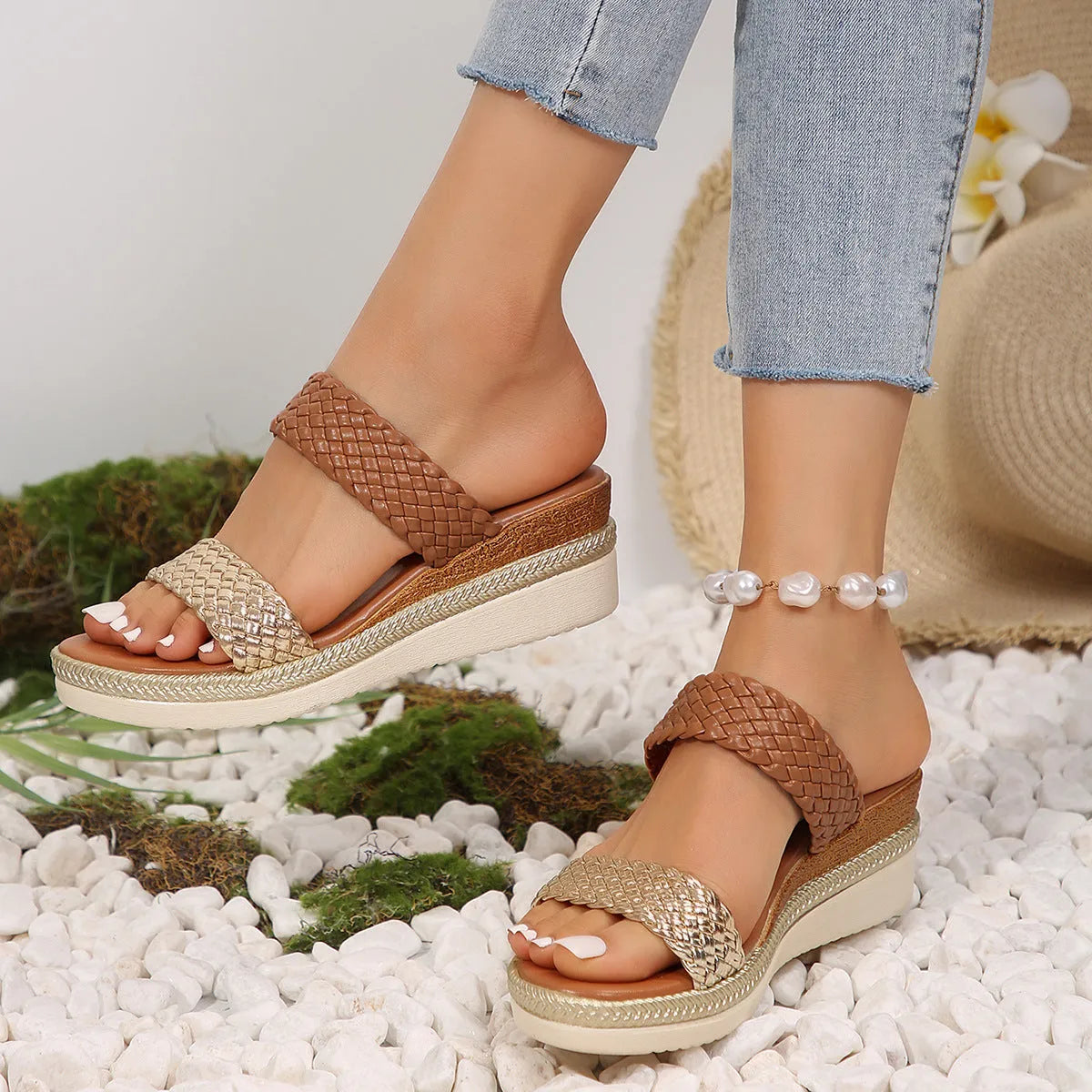 Gold and silver plus size wedge sandals for women, sizes 36-43, with PU upper and rubber sole.