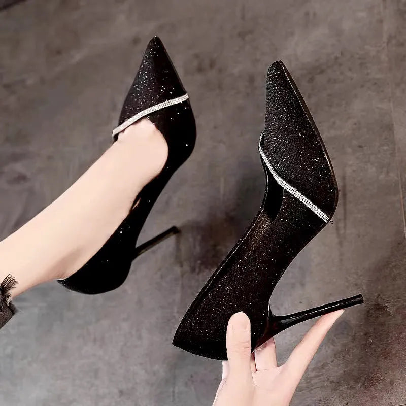 Women's stiletto pointed toe low-cut high heels in black with 6CM heel, PU upper, rubber sole