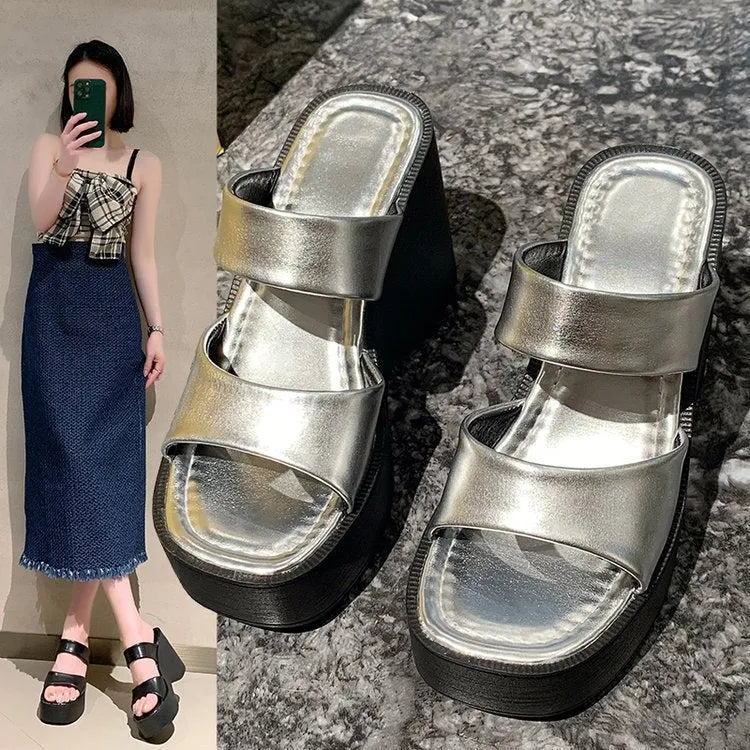 Wedge platform slippers for women, square toe, PU upper, black colour