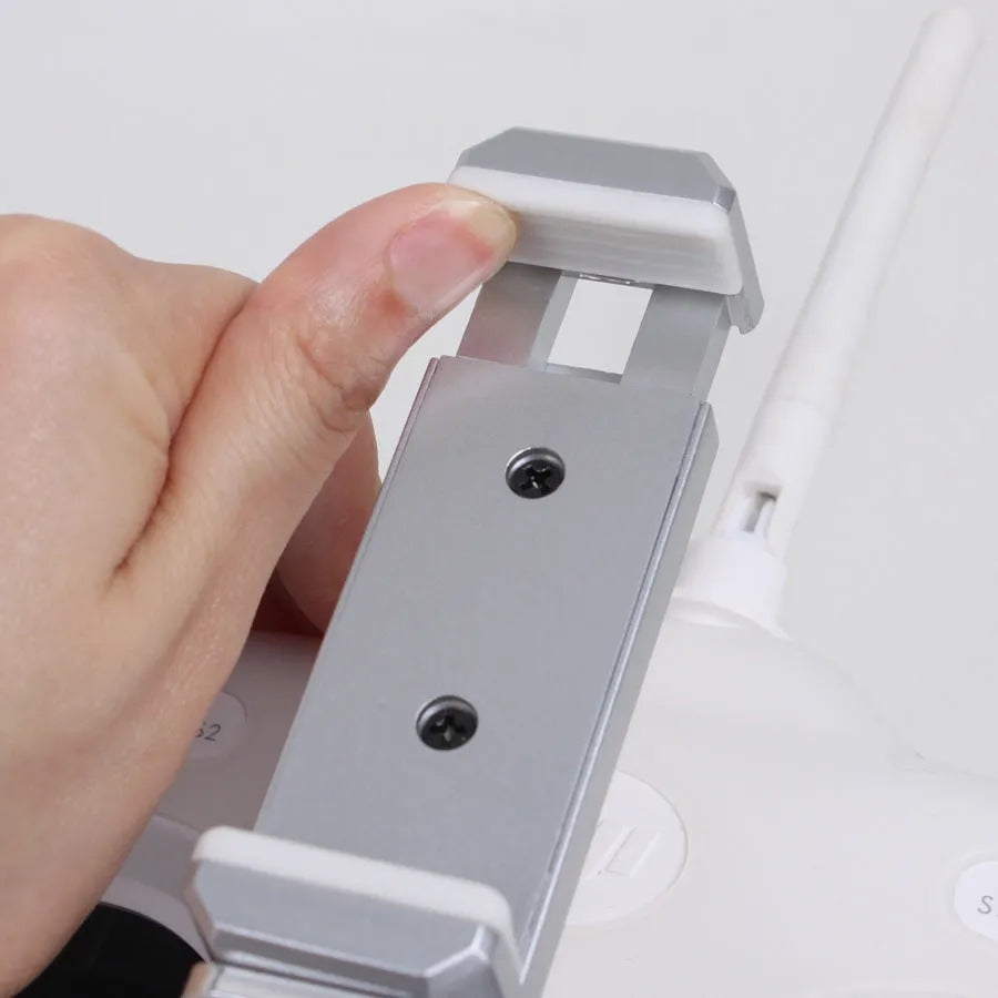 Standard Edition Universal Metal Mobile Phone Holder for IPAD Tablet UAV Accessories Silver