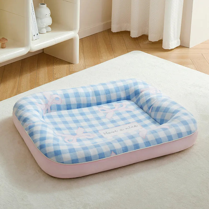 Small dog bed cushion in blue with PP cotton filling, size S (40cm x 50cm), for kennel use