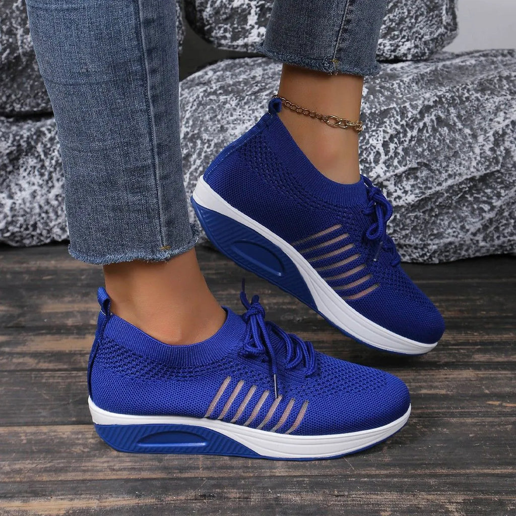 Breathable mesh lace-up flat shoes with platform sole, low heel, round toe, available in black