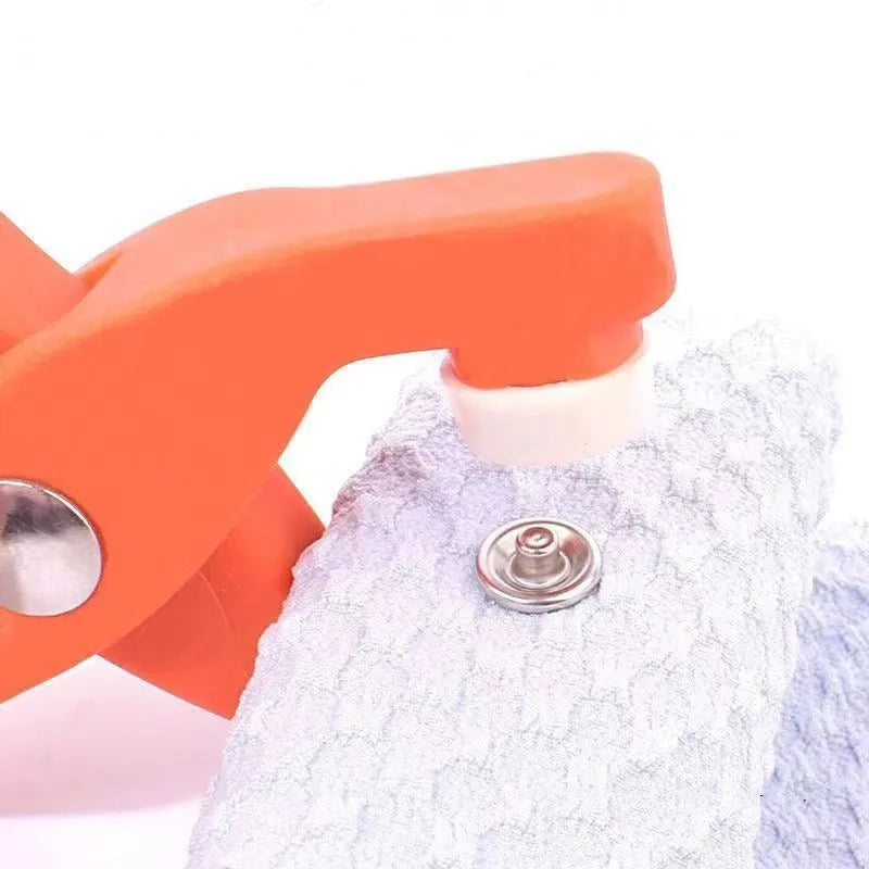 Stainless steel five-claw clasp buttons and pliers tool for no-sew clothing repair on children's garments