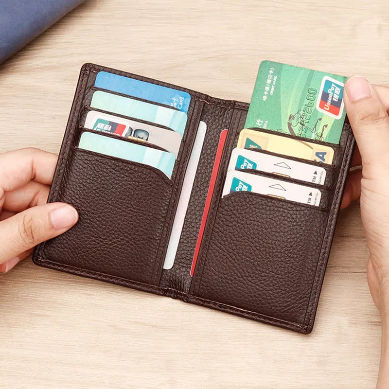 Men's genuine cowhide leather credit card holder in black with solid pattern