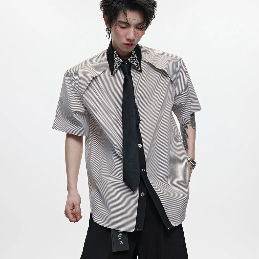 Men's loose fit dual-colour patchwork striped shirt with flip collar in blue