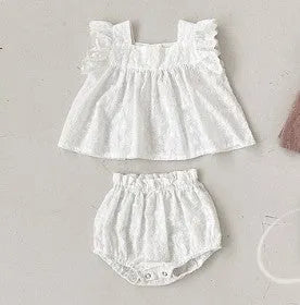 Girls' infant cotton lace vest and bulky underpants two-piece set in white, suitable for 66cm to 100cm height