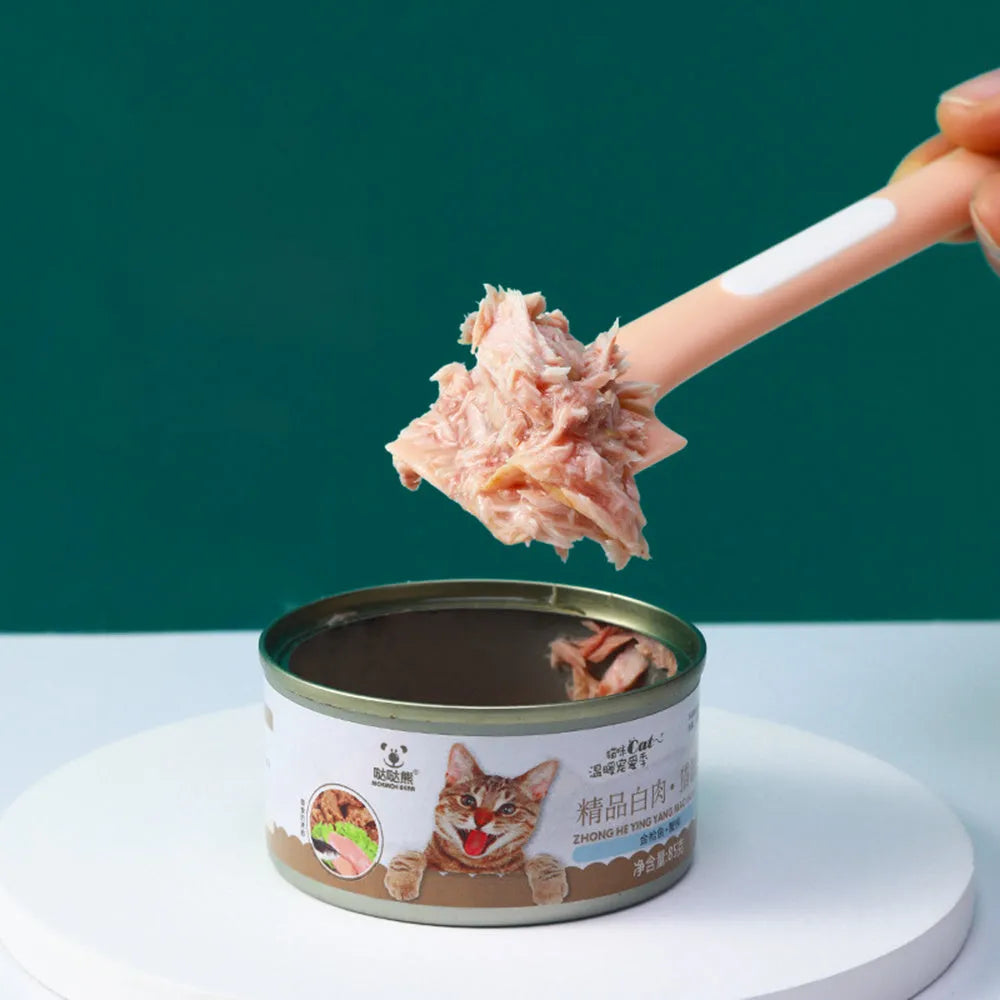 Long-handled pet food spoon for cats and dogs wet canned food in TPR material
