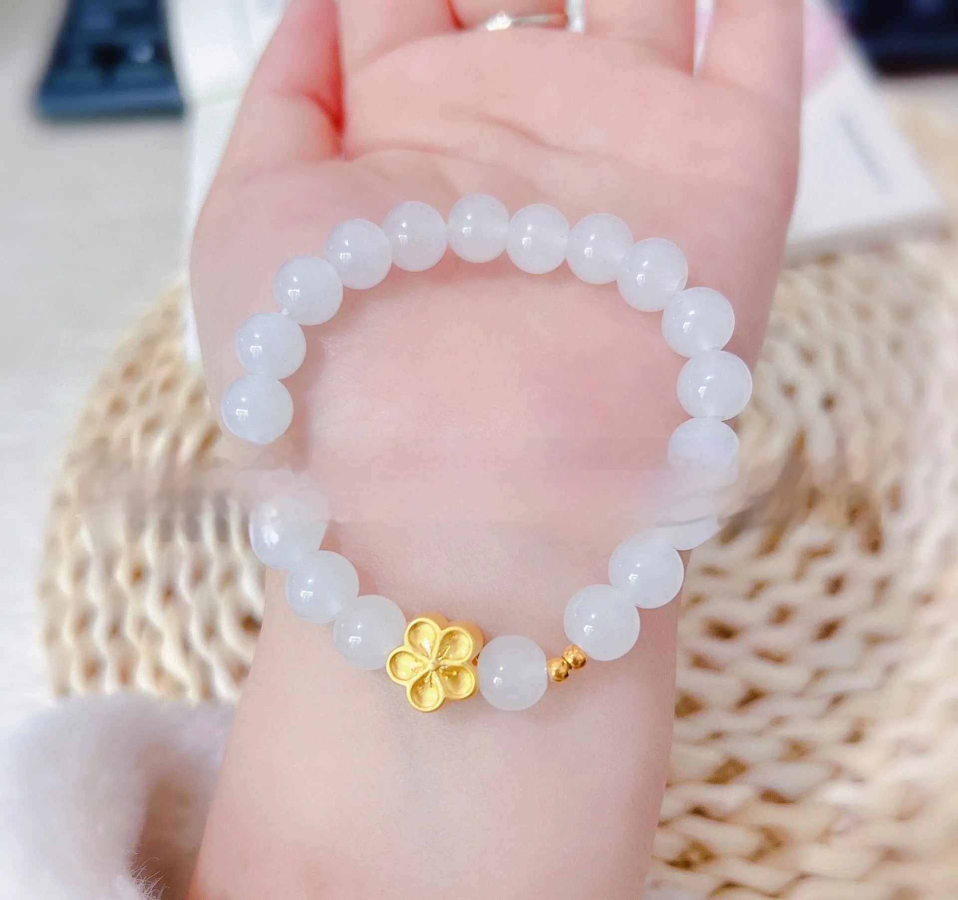Women's light luxury handmade mixed material crystal bracelet with round beads in pink blue colour