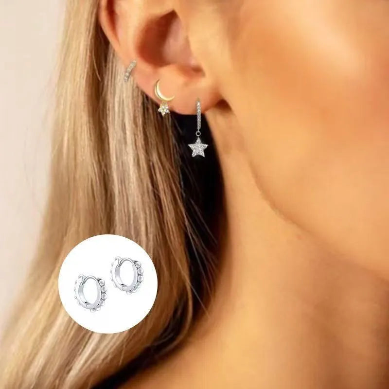925 sterling silver 18K electroplated artistic pearl ear clip in gold finish with round imitation pearls and geometric frame