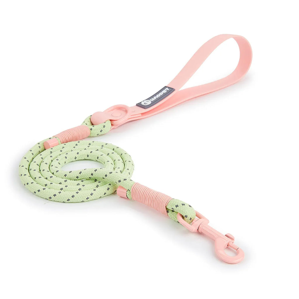 Solid colour PVC dog leash hand holding rope in crimson purple yellow or taoyao green for outdoor use