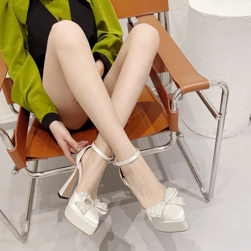 Women's satin bow pointed-toe pumps sandals in black with loop dressing style