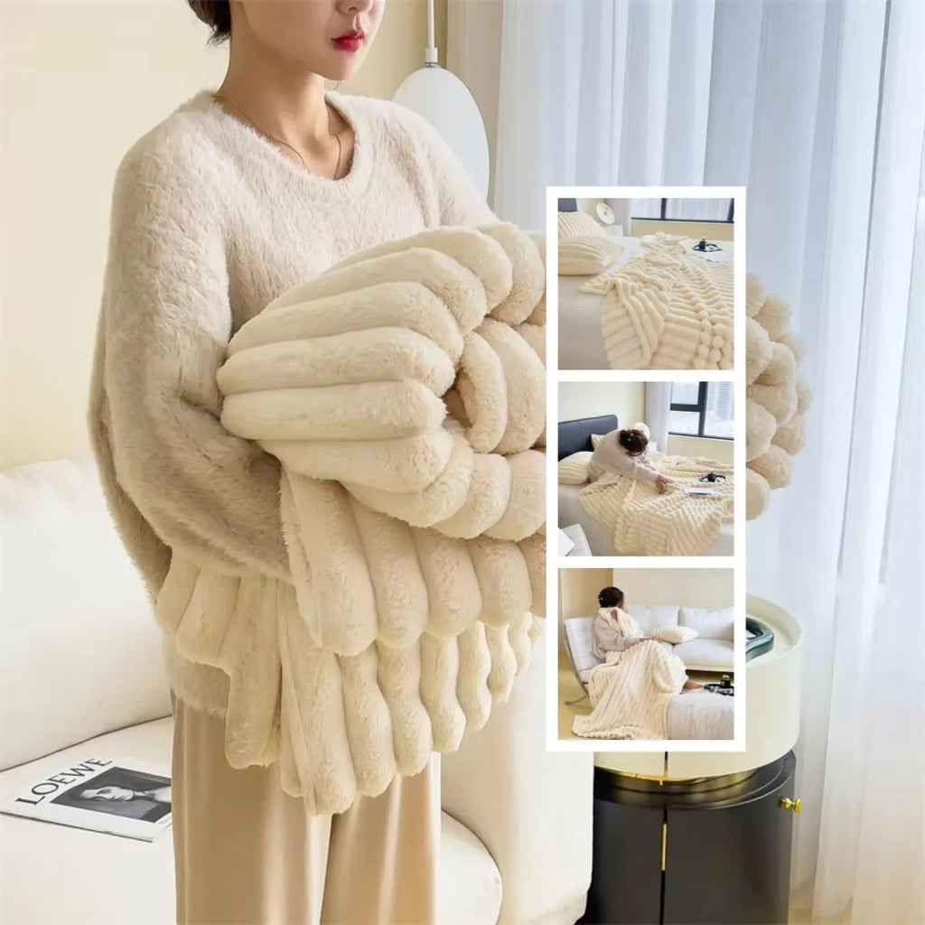 Double-sided bubble faux rabbit fur throw blanket in solid colour with soft velvet texture