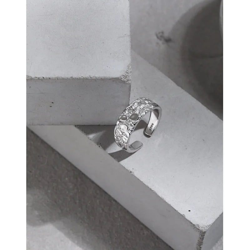 Hammered texture S925 sterling silver adjustable open ring with white gold colour finish for women