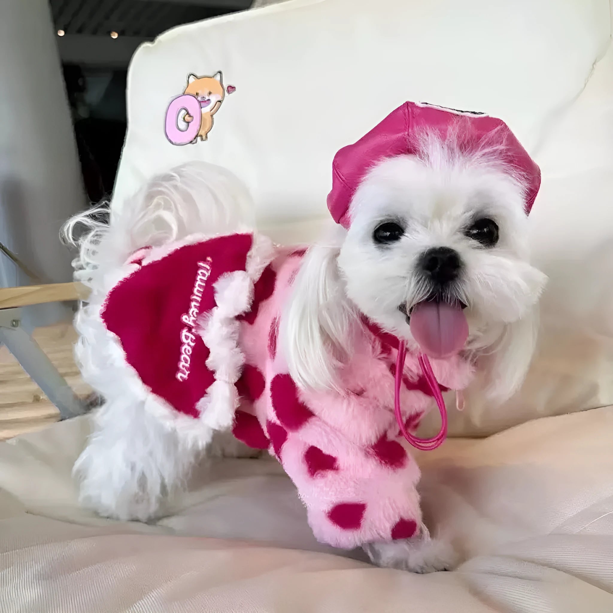 Plush polyester warm coat for small dog breeds in British style design