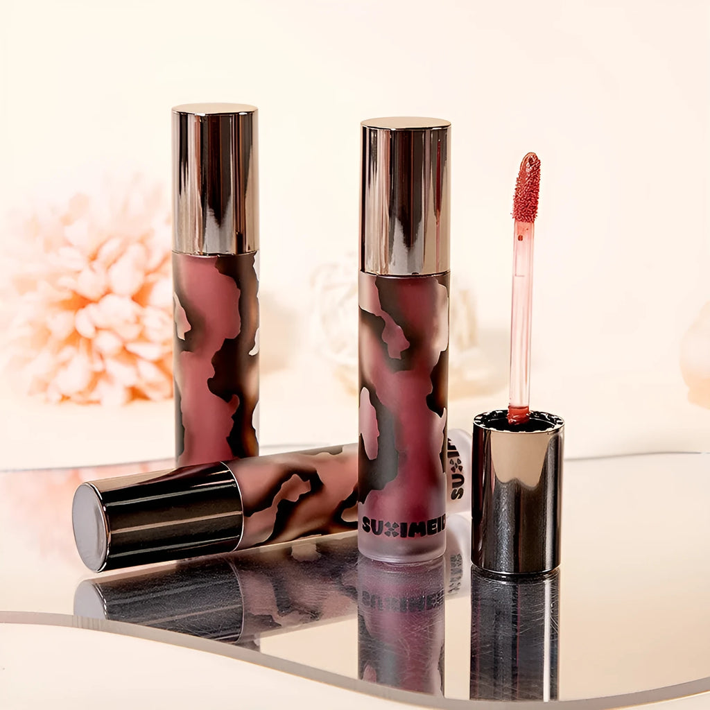 Matte lip mud lipstick in five colour options with non-transferring cream formula