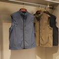 Men's solid colour nylon bandage vest with side seam pockets in straight cut design
