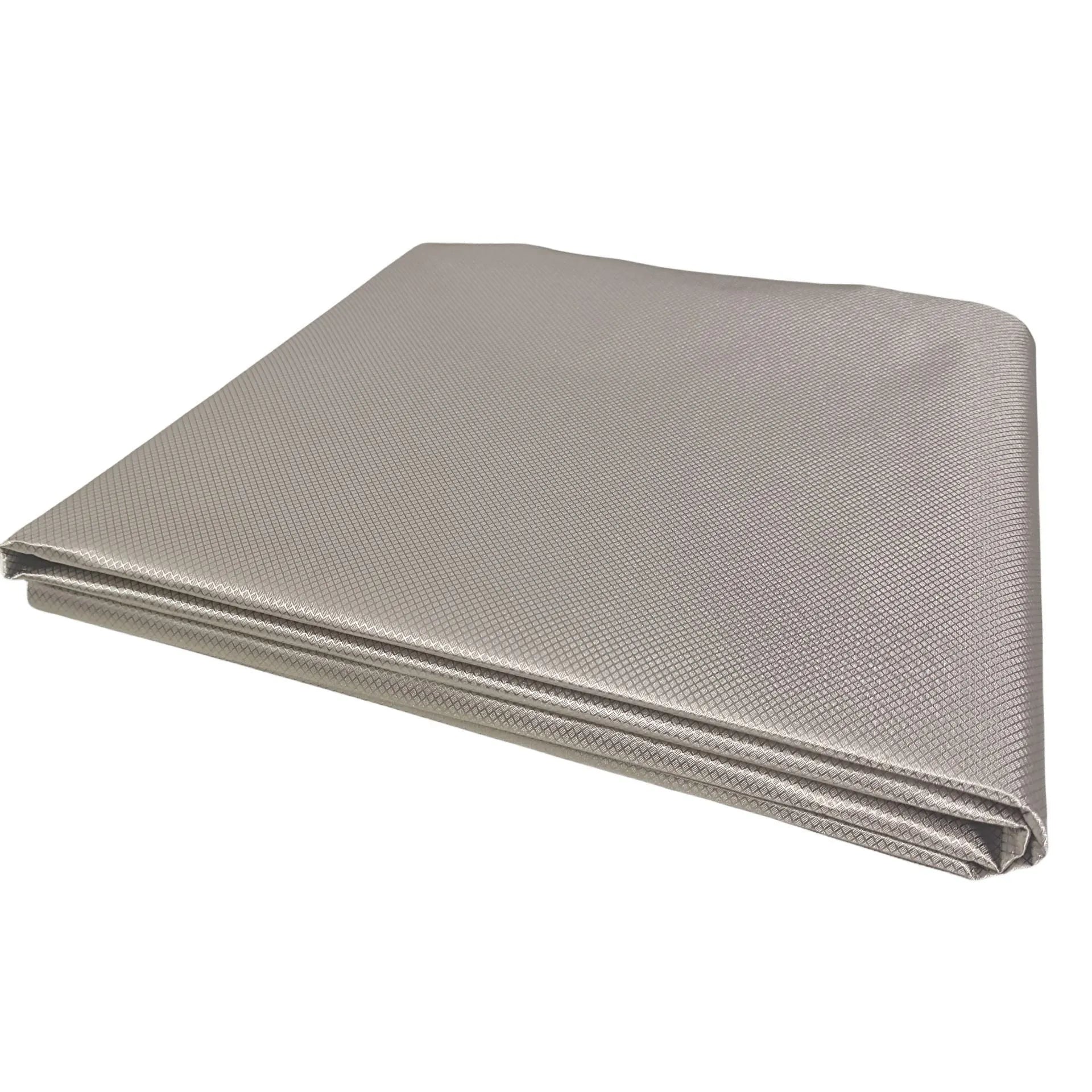 Gray diamond lattice radiation protection fabric roll with copper and nickel fibres for RFID shielding lining