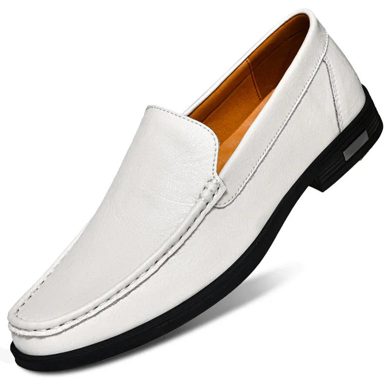 Breathable brown leather casual shoes for men with round toe, car-stitching detail, and leather covers