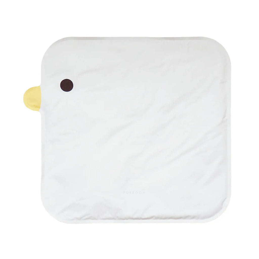 Washable chick cooling mat for pets with non-stick hair surface, 45cm x 45cm, on indoor floor
