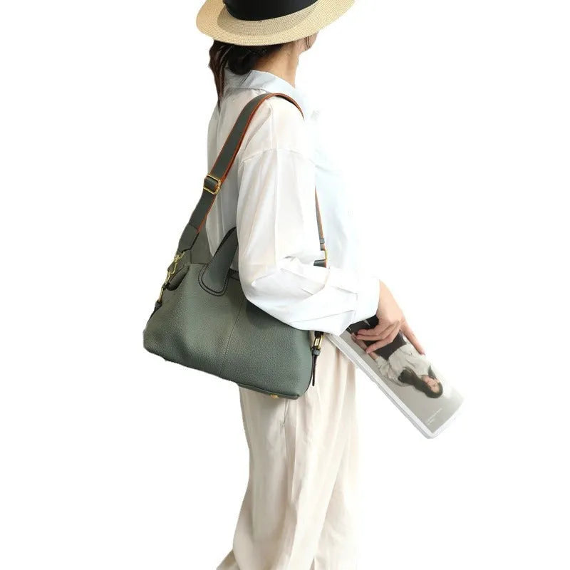 Genuine leather cross-body shoulder bag horizontal square shape 30x13x22 cm sewing thread detail