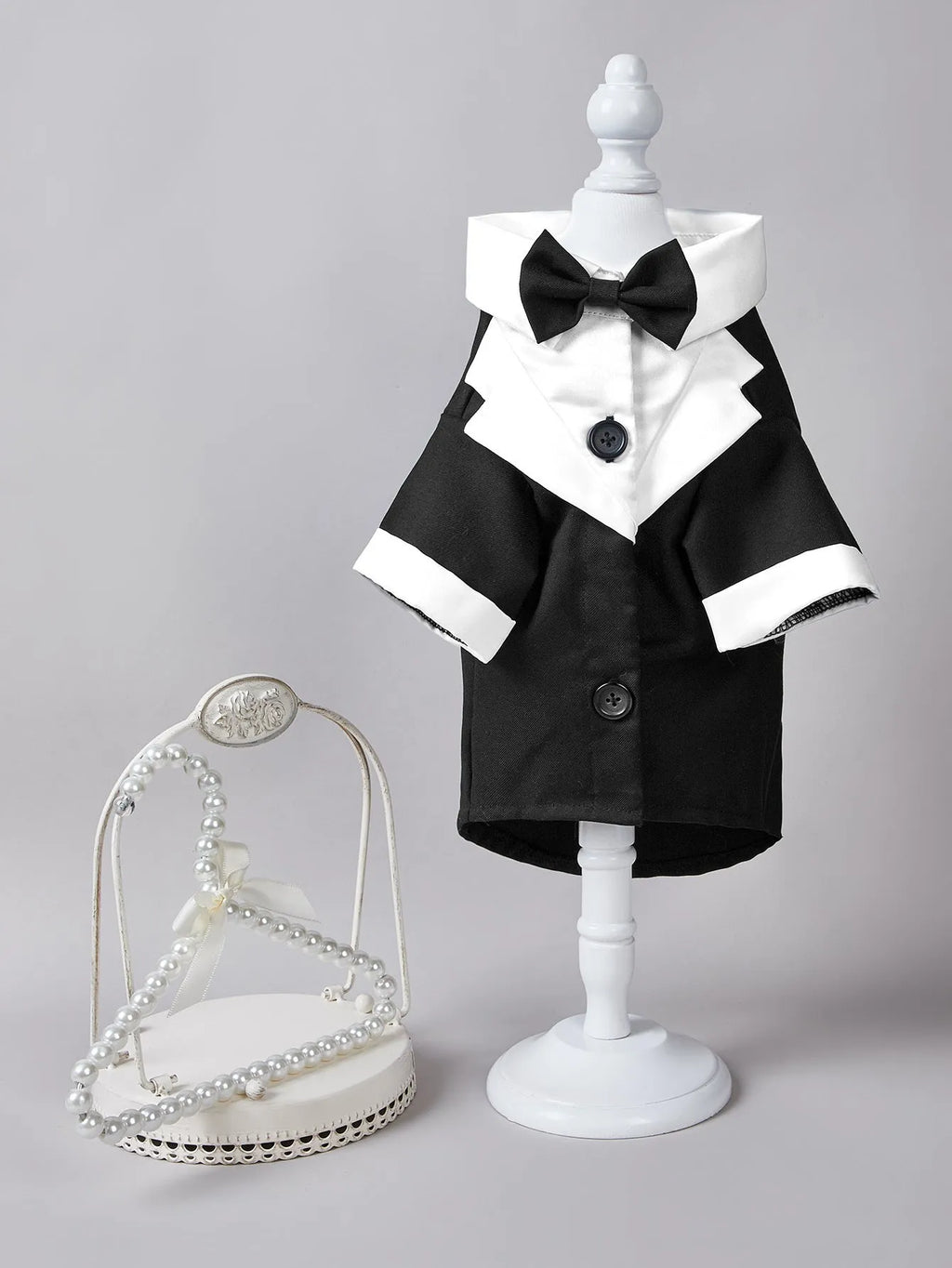 Pet gentleman four-legged wedding dress suit in dark blue polyester, Chinese style, for dogs size XS to XL